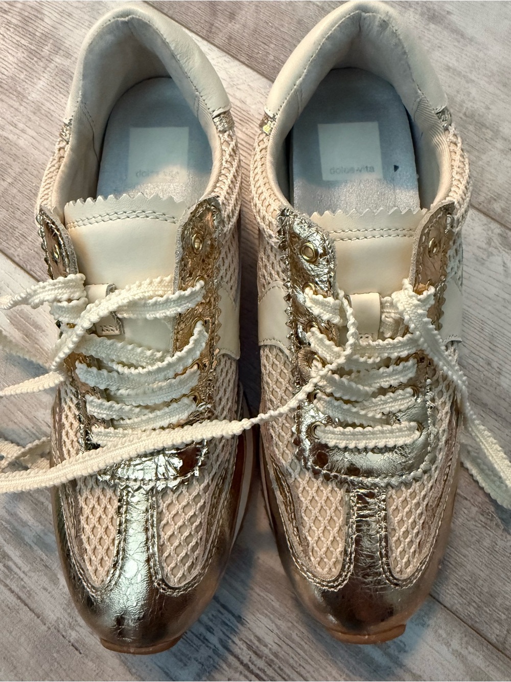 Dolce Vita Women’s White and Gold Mesh Sneakers Size 6.5 Brand New! 🌟🌟 - Picture 5 of 5